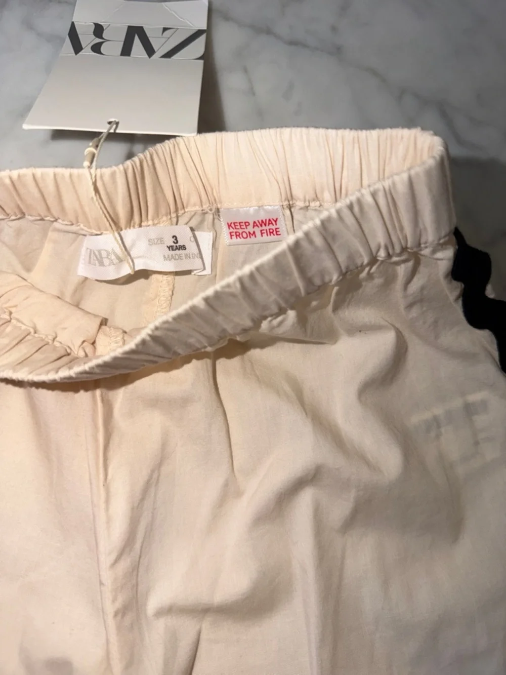 NWT Zara Cream Set with Black Trim Kids Matching Top and Pants 3Y